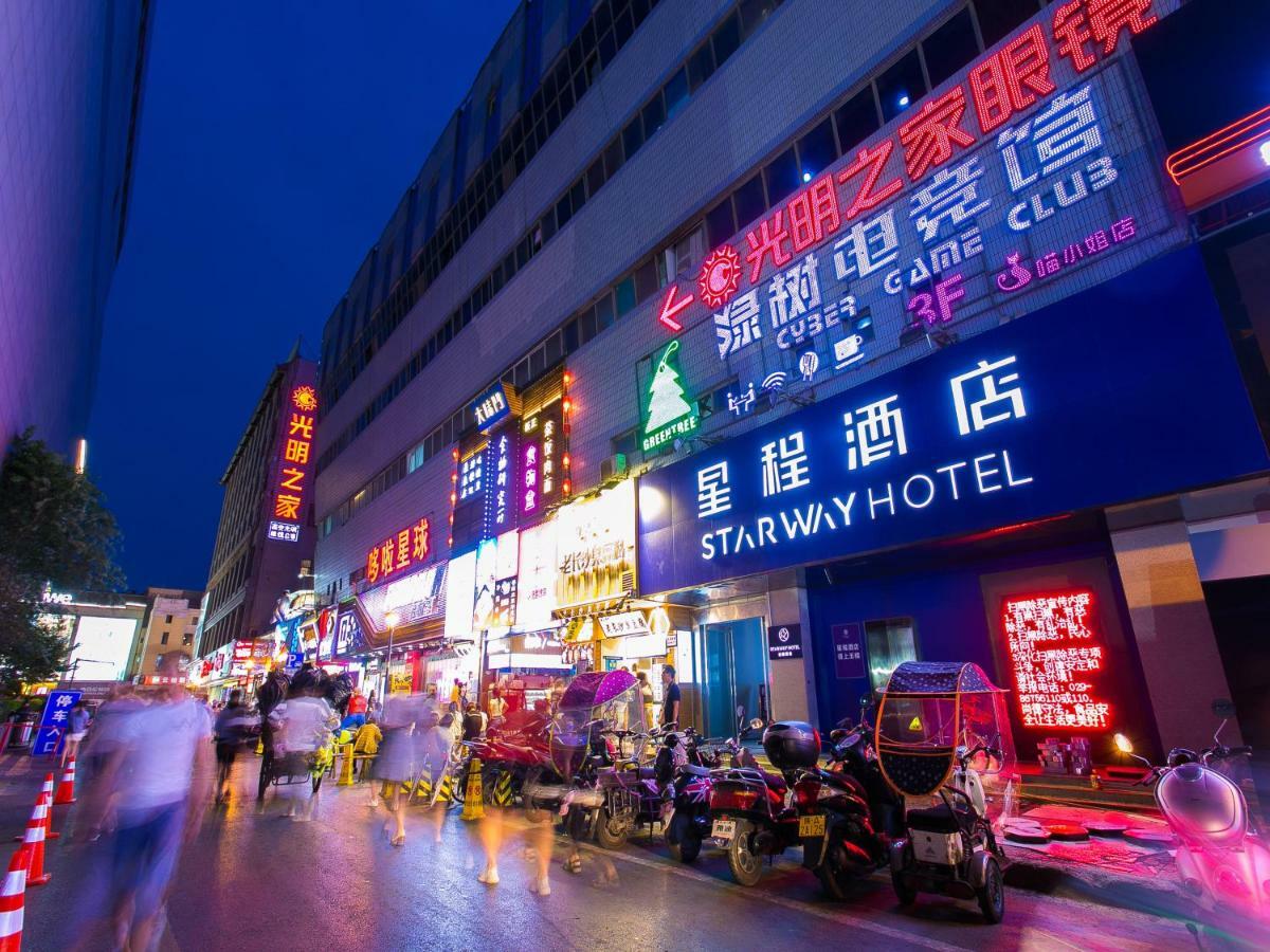 Starway Hotel - Xi'An Bell Tower Muslim Street Bagian luar foto